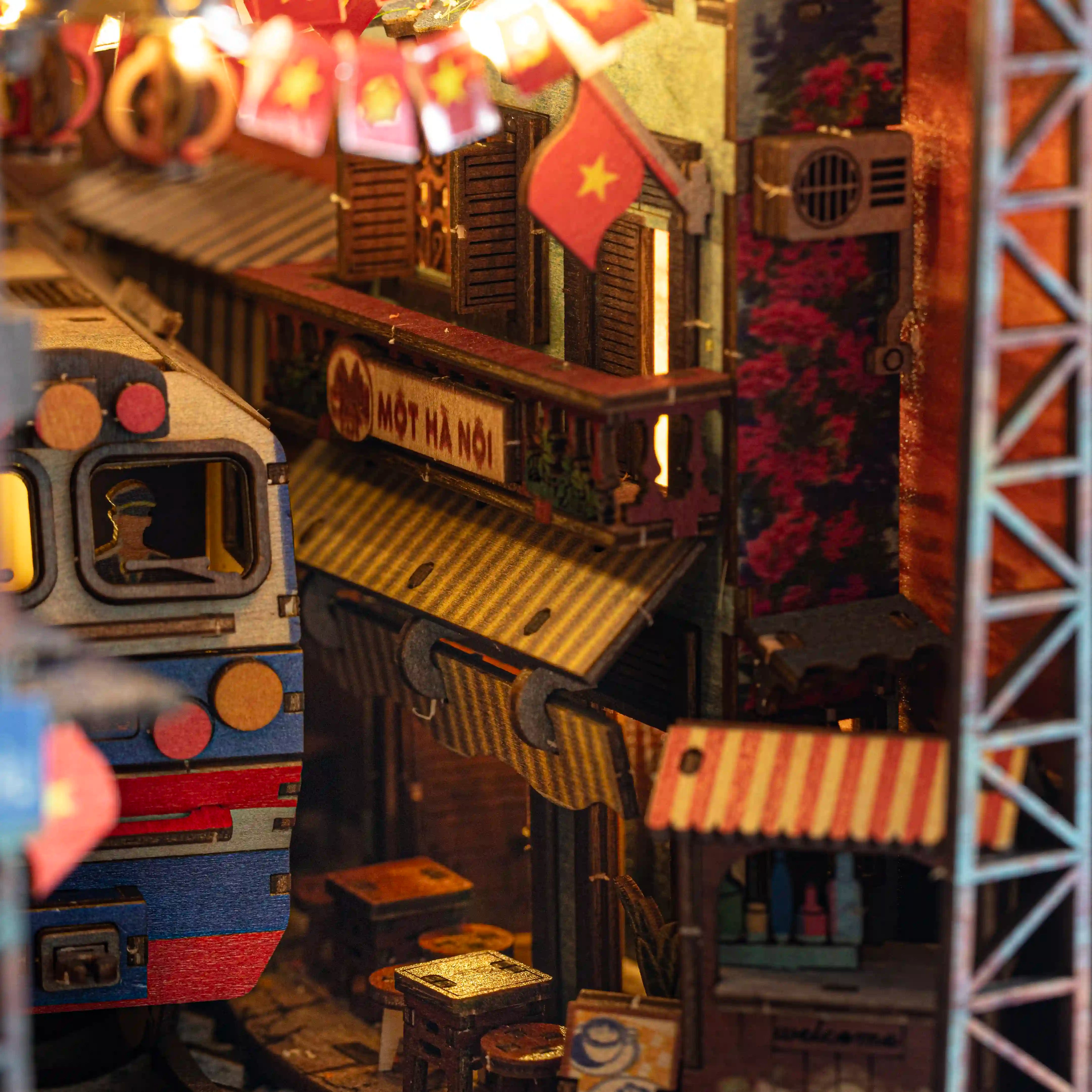 Booknook Lab Ha Noi Train Coffee Street DIY kit - Viet Nam DIY kit - BN014